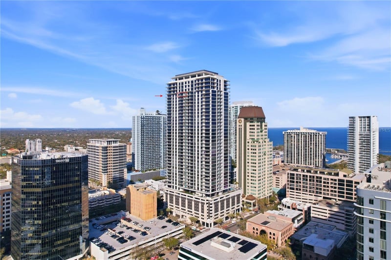275 1st Ave #3908, St Petersburg, FL 33701