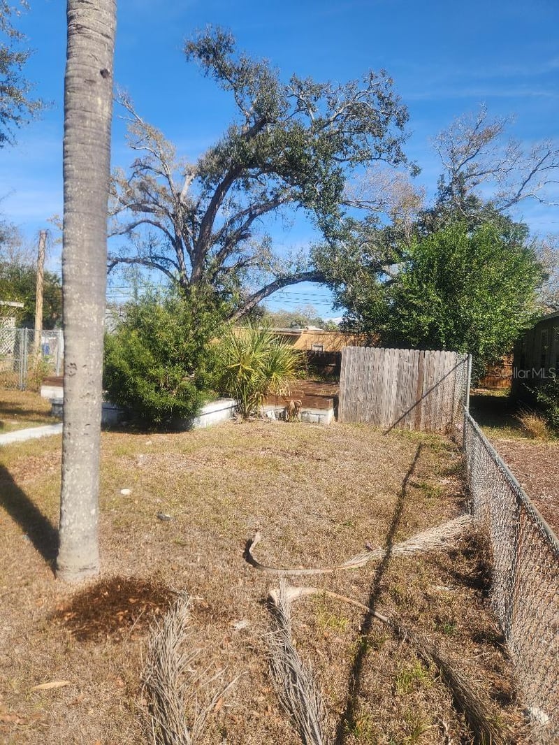 1616 Prescott St, St Petersburg, FL 33712