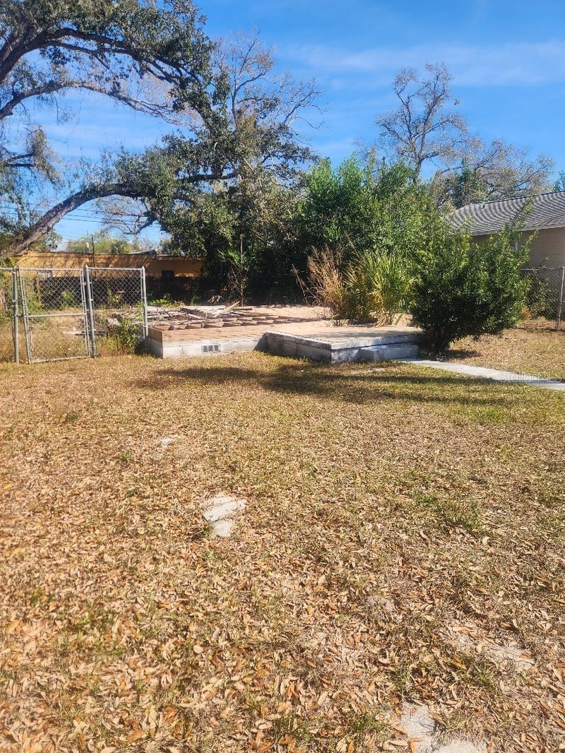 1616 Prescott St, St Petersburg, FL 33712