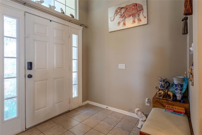 6803 Guilford Crest Dr, Apollo Beach, FL 33572