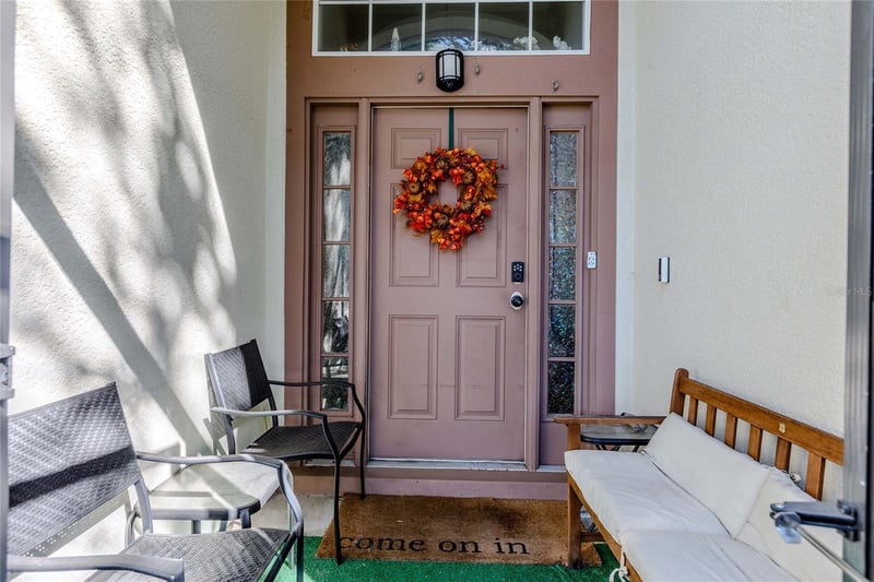 6803 Guilford Crest Dr, Apollo Beach, FL 33572
