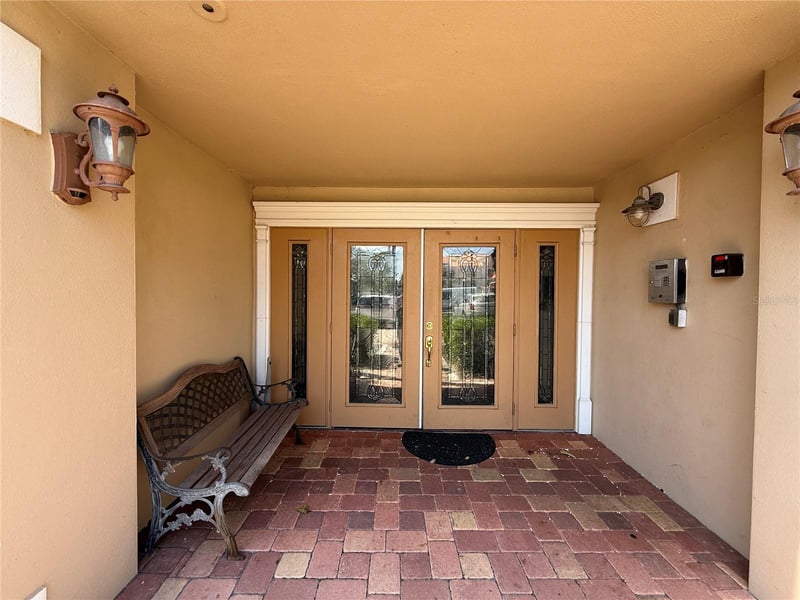 950 Broadway #107, Dunedin, FL 34698