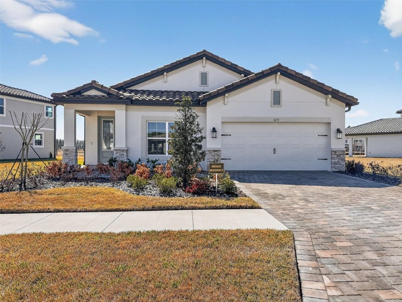 1673 Suttonset Trl, Zephyrhills, FL 33541
