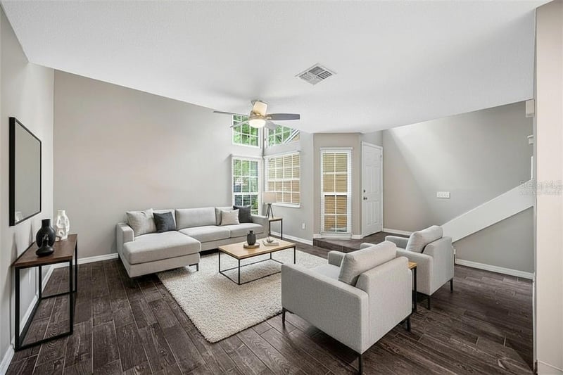 9465 Forest Hills Cir, Tampa, FL 33612