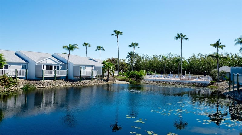 507 Sanderling Cir, Bradenton, FL 34209