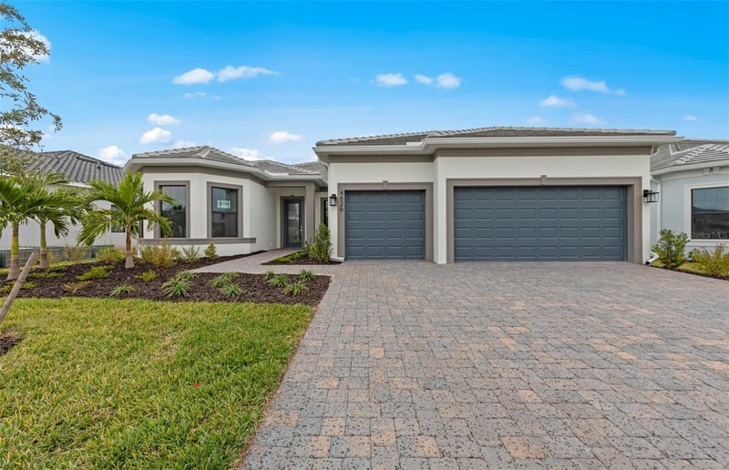 4826 Empire Landing Rn, Lakewood Ranch, FL 34211