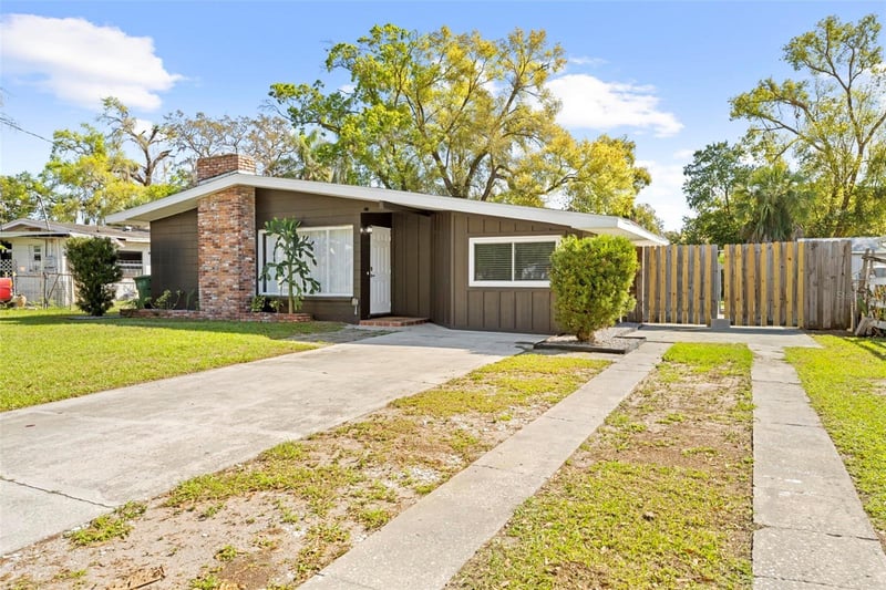 6307 Julie St, Tampa, FL 33610