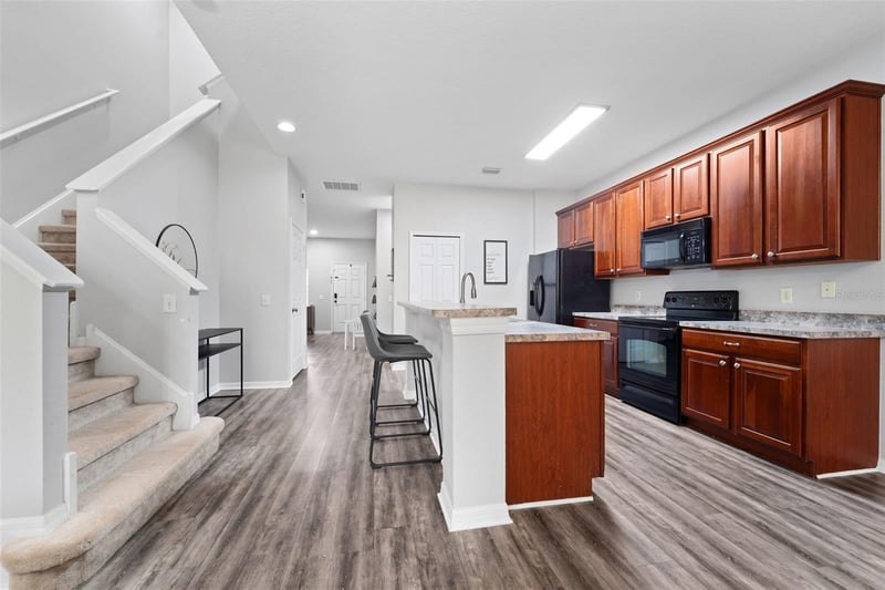 17539 Hugh Ln, Land O Lakes, FL 34638