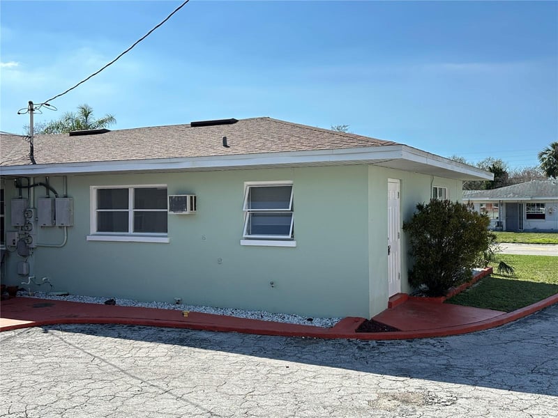 401 Nimbus Ave, Clearwater, FL 33765