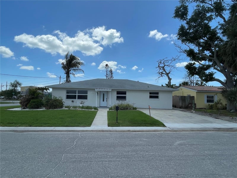 14181 Parsley Dr, Madeira Beach, FL 33708