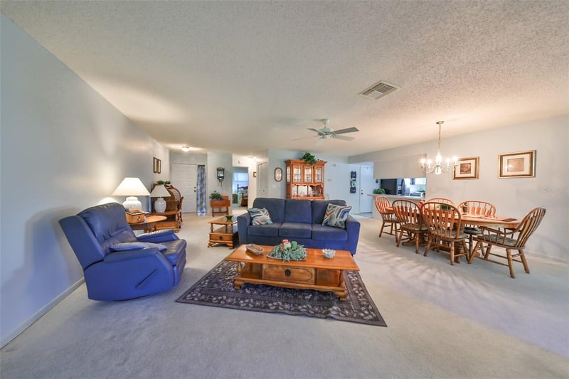 2414 Locksley St, Sun City Center, FL 33573