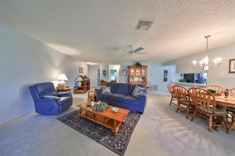 2414 Locksley St, Sun City Center, FL 33573