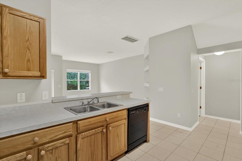 17442 Stinchar Dr, Land O Lakes, FL 34638