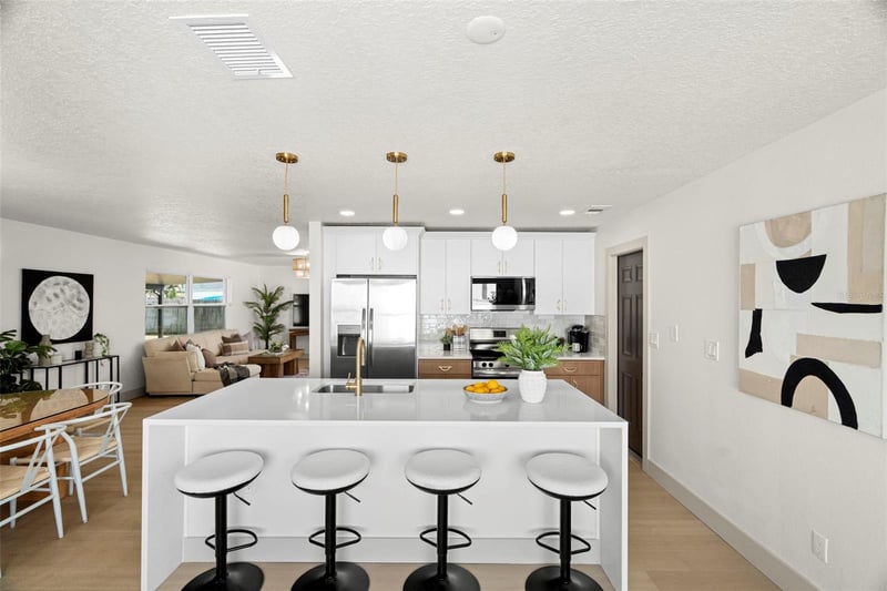 6567 22nd St, St Petersburg, FL 33702