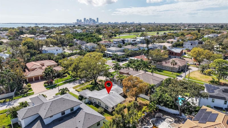 440 Lido Way, St Petersburg, FL 33704