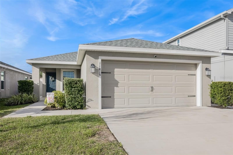 11815 Stone Pine St, Riverview, FL 33569