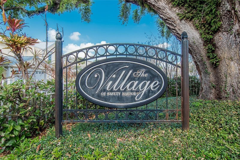 918 Woodbridge Ct, Safety Harbor, FL 34695