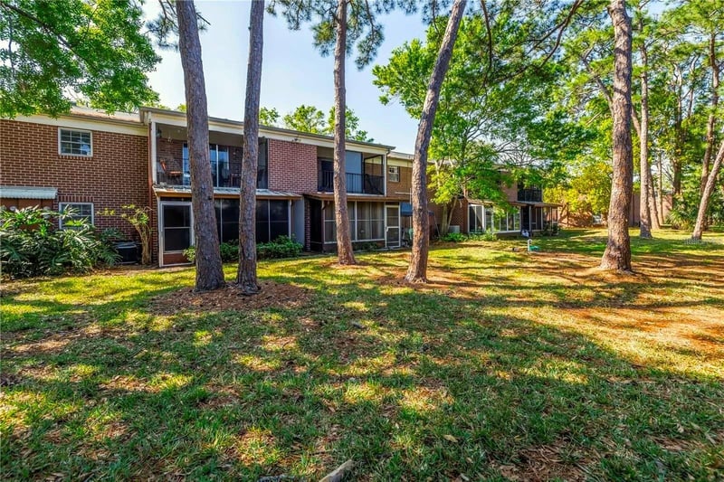 1143 85th Ter #D, St Petersburg, FL 33702