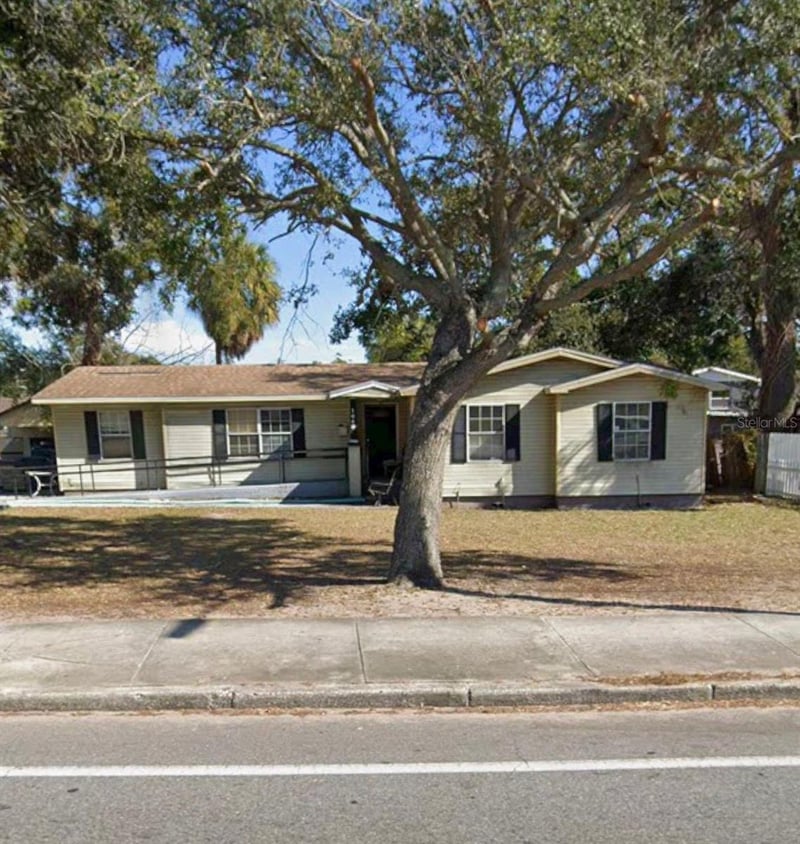 1640 Dr Martin Luther King Jr St #J, St Petersburg, FL 33701
