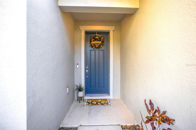 762 Parsons Mooring Ct, Seffner, FL 33584