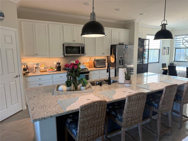 17921 Gawthrop Dr #103, Bradenton, FL 34211