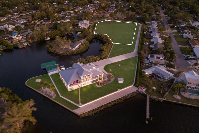 210 22nd Street Ct, Bradenton, FL 34208