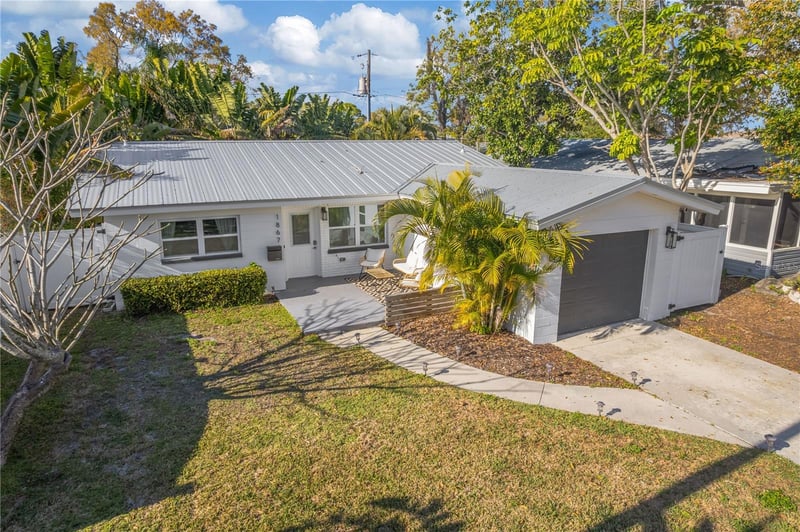1867 Maryland Ave, St Petersburg, FL 33703