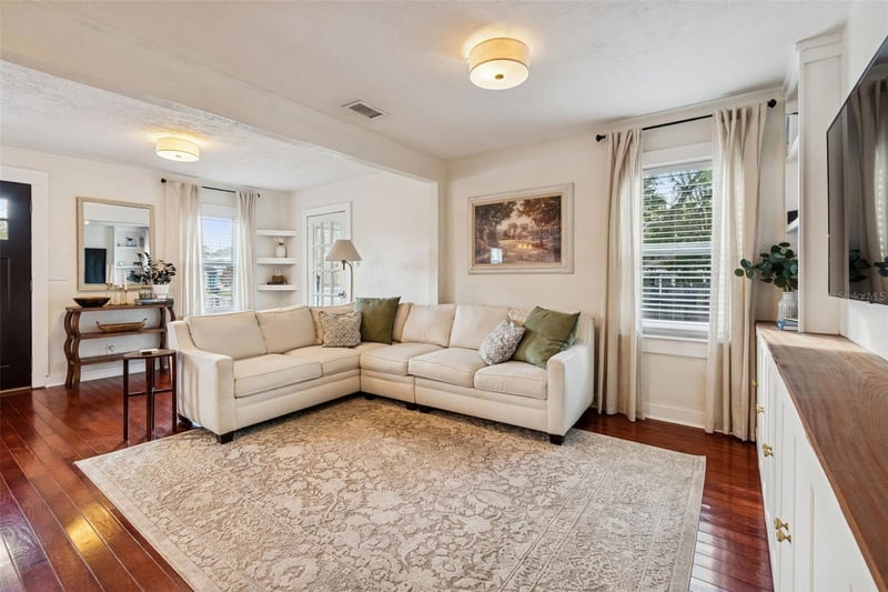 231 Jean St, Tampa, FL 33604