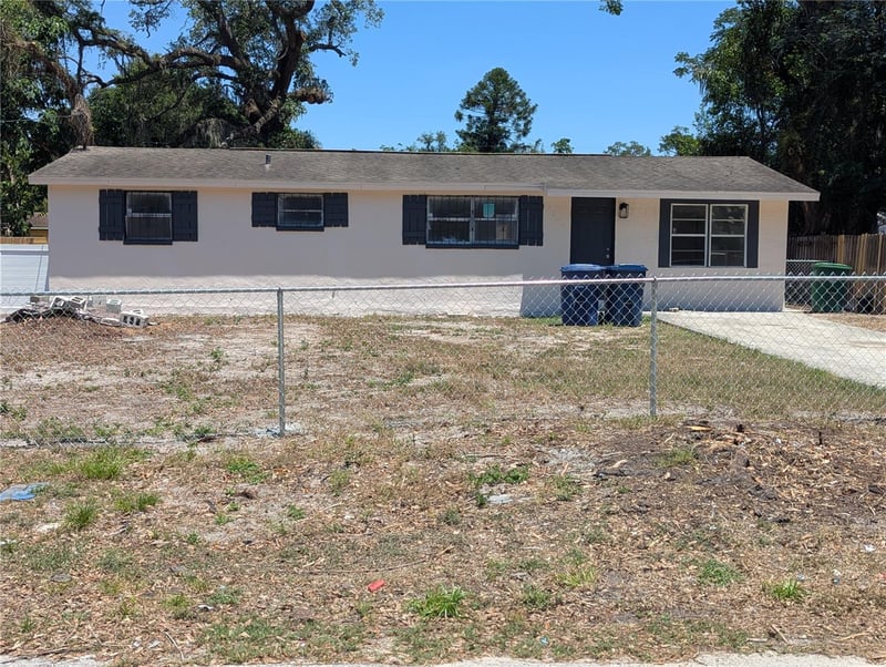 8209 18th St, Tampa, FL 33604