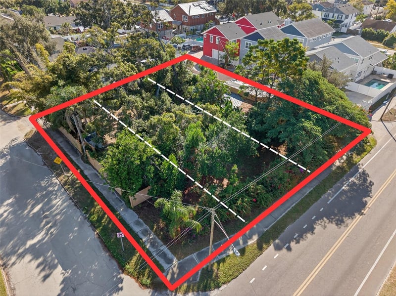 1321 28th St, St Petersburg, FL 33713