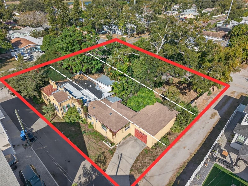 1321 28th St, St Petersburg, FL 33713