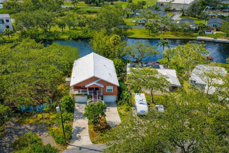 5827 Rio Dr, New Port Richey, FL 34652