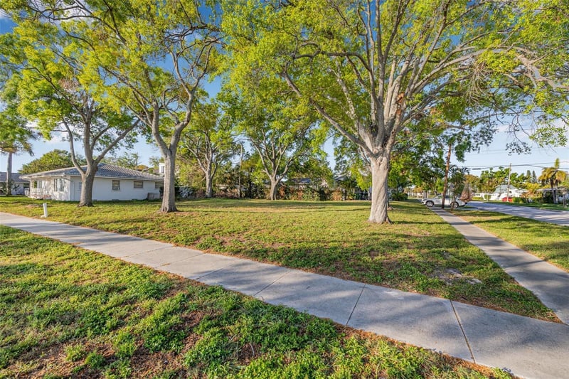 604 - 602 Channel Dr, Tampa, FL 33606