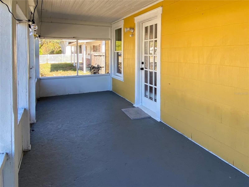 1466 30th Ave, St Petersburg, FL 33704