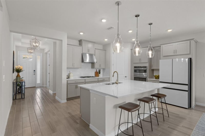33555 Mainstay Ln, Wesley Chapel, FL 33543