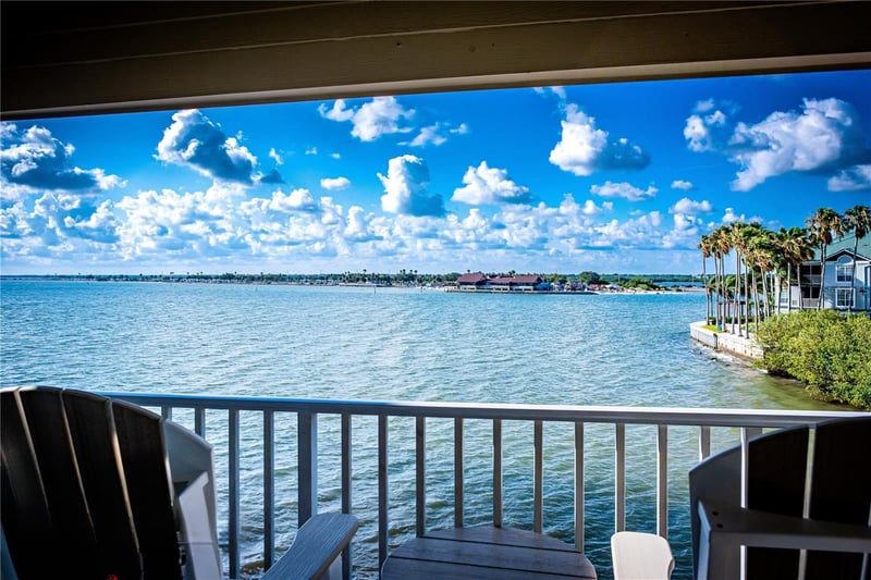 2506 Rocky Point Dr #369, Tampa, FL 33607