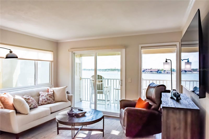 2506 Rocky Point Dr #369, Tampa, FL 33607