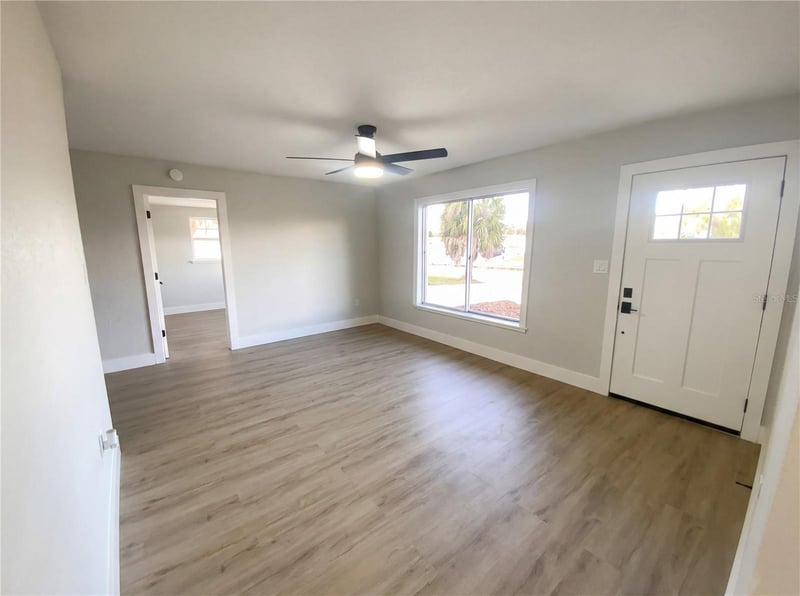 8710 94th Ave, Seminole, FL 33777