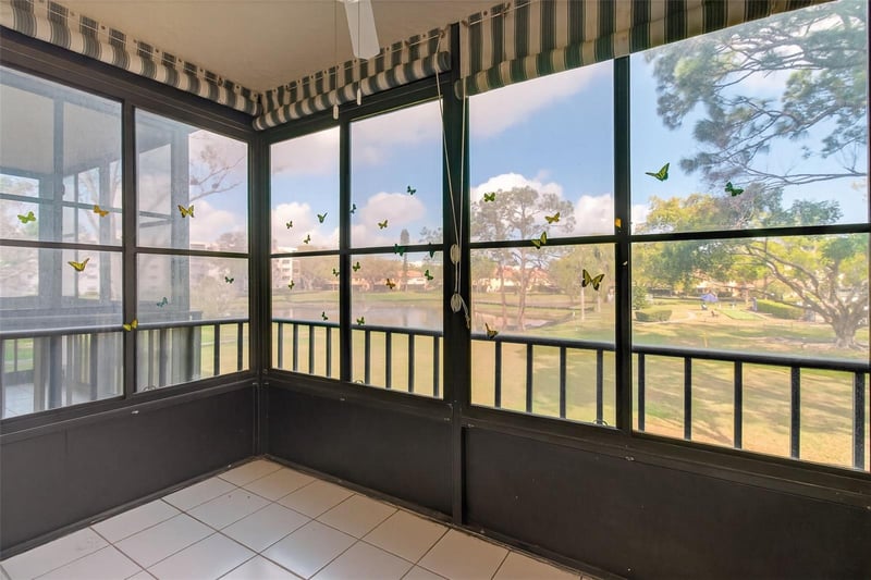 5920 80th St #203, St Petersburg, FL 33709