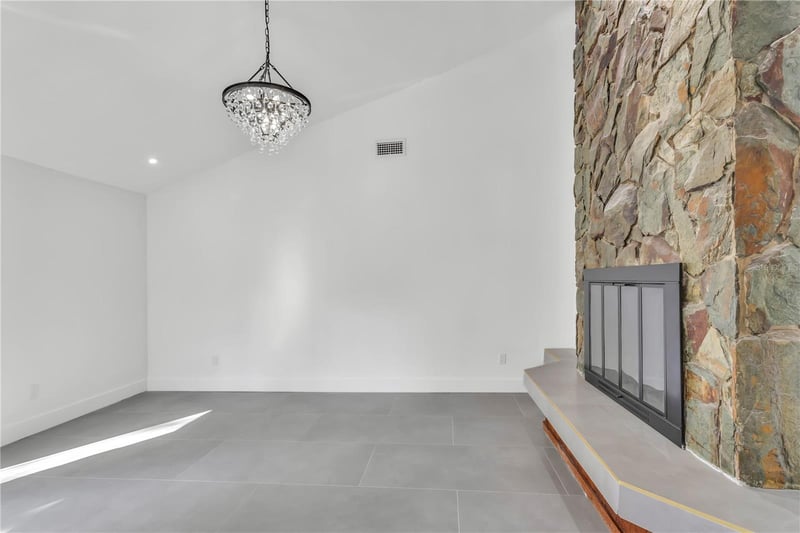 3033 Wister Cir, Valrico, FL 33596