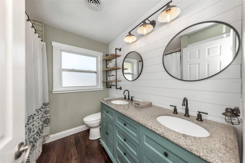 1889 Stancel Dr, Clearwater, FL 33764