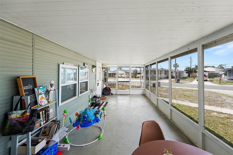 1922 Lullaby Dr, Holiday, FL 34691