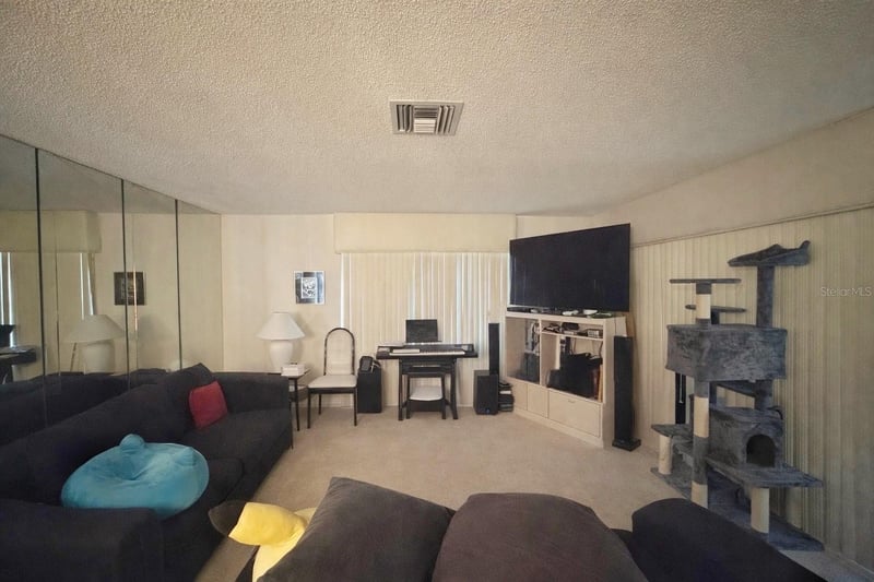 3443 Baronne Ct, Clearwater, FL 33761