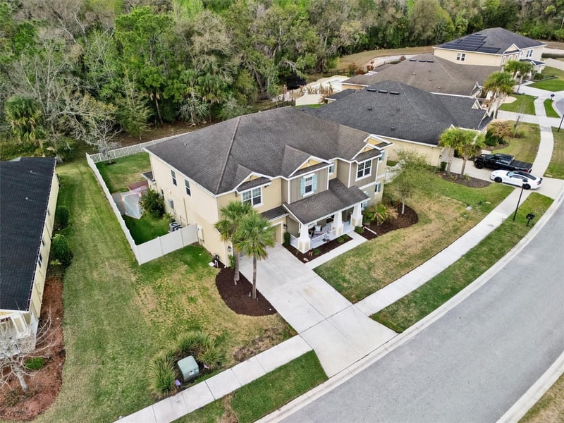 1611 Tilted Cypress Pl, Wesley Chapel, FL 33544