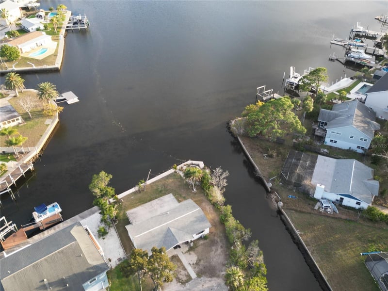 8402 Damen Ln, Port Richey, FL 34668