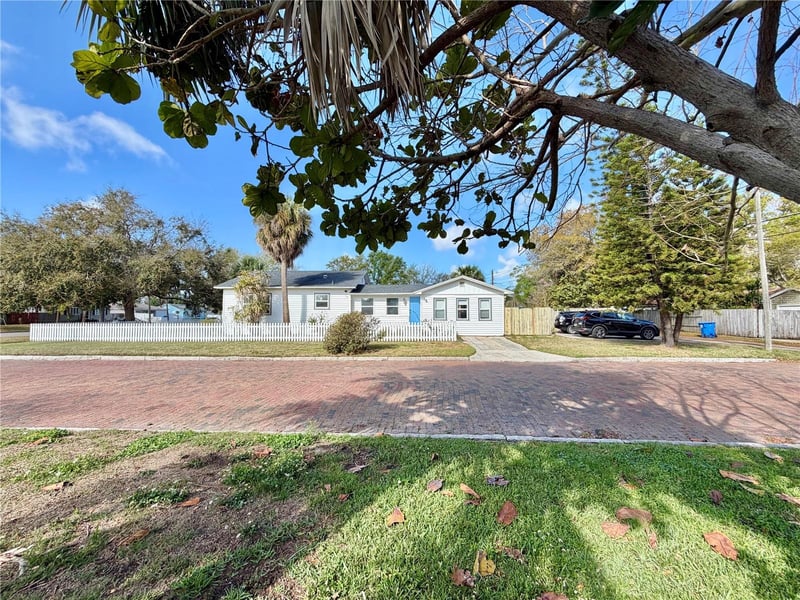 4701 1st Ave, St Petersburg, FL 33713