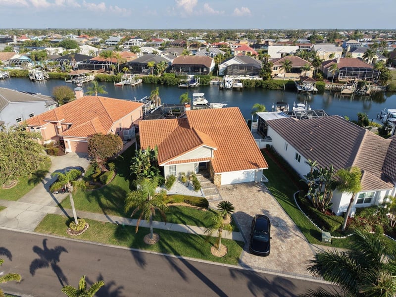 930 Symphony Isles Blvd, Apollo Beach, FL 33572