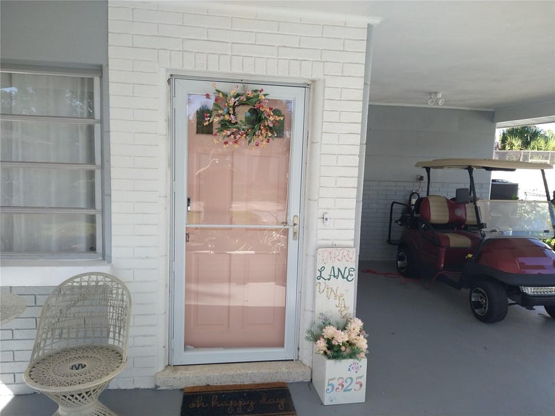 5325 Tarry Ln, New Port Richey, FL 34652