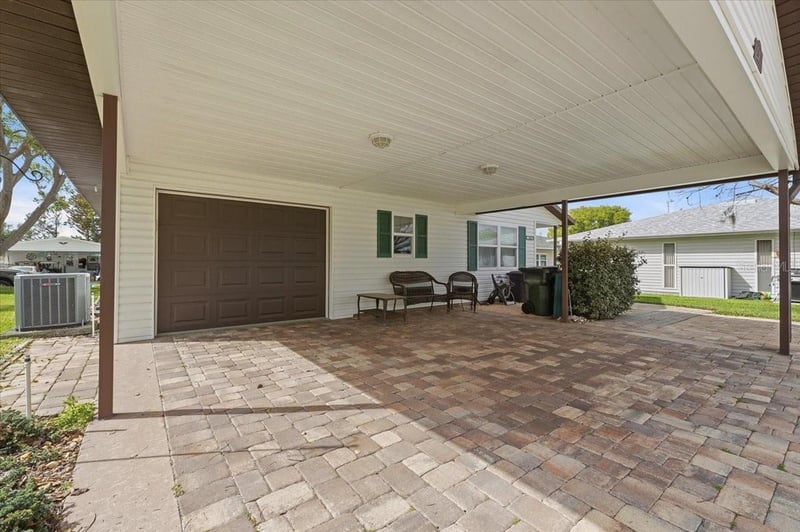 2363 Sea Island Cir, Lakeland, FL 33810
