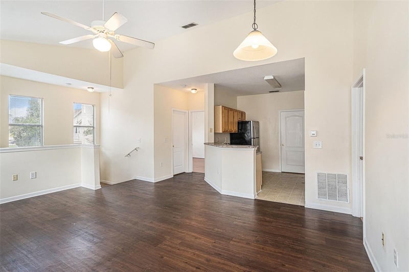 10467 Villa View Cir, Tampa, FL 33647